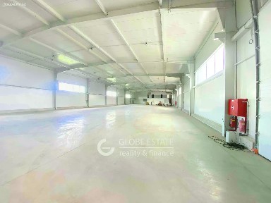Pronájem skladového prostoru 1600 m²