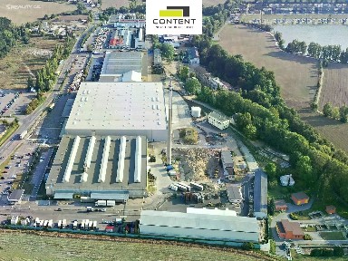 Pronájem skladového prostoru 9825 m²