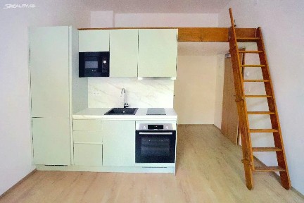 Pronájem bytu 1+kk 23 m²
