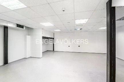 Pronájem obchodního prostoru 290 m²
