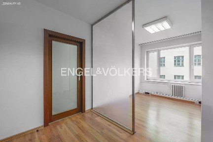 Pronájem kanceláře 40 m²