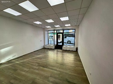 Pronájem obchodního prostoru 82 m²