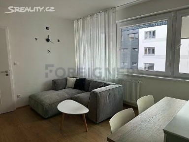 Pronájem bytu 2+kk 60 m²