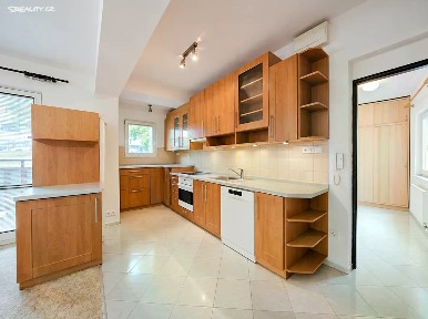 Pronájem bytu 3+kk 98 m²