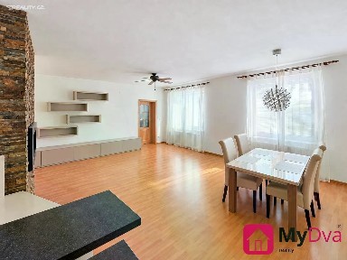 Pronájem bytu 2+kk 85 m²