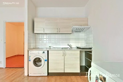 Pronájem bytu 1+kk 33 m²
