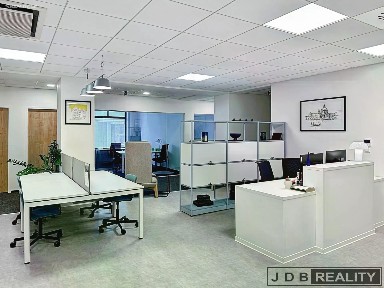 Pronájem kanceláře 120 m²
