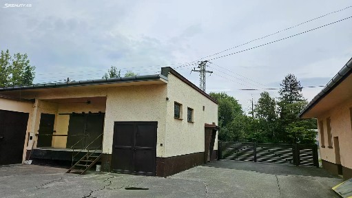 Pronájem skladového prostoru 127 m²