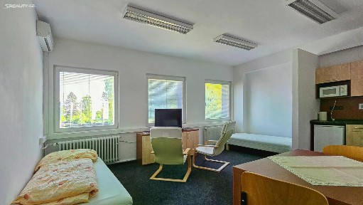 Pronájem kanceláře 71 m²