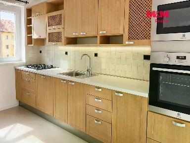 Pronájem bytu 2+1 56 m²