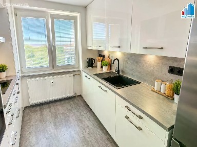 Pronájem bytu 2+1 56 m²