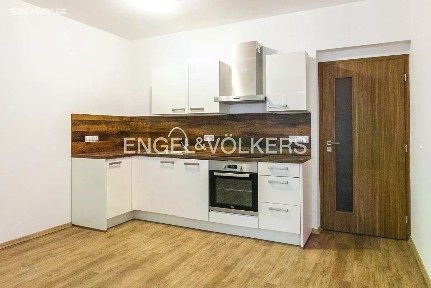 Pronájem bytu 3+kk 75 m²