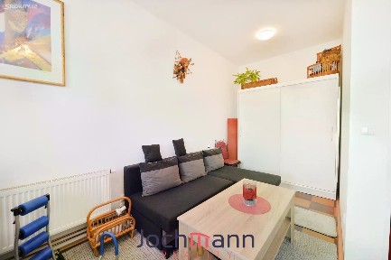 Pronájem bytu 1+1 32 m²