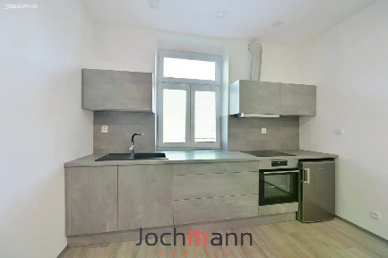 Pronájem bytu 2+kk 43 m²