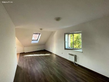 Pronájem bytu 1+kk 55 m²