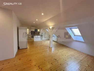Pronájem bytu 2+kk 80 m²