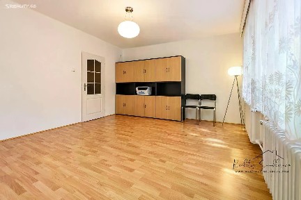 Pronájem bytu 1+1 45 m²