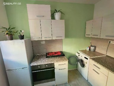 Pronájem bytu 1+1 35 m²