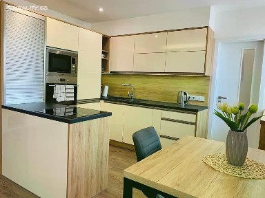 Pronájem bytu 2+kk 57 m²