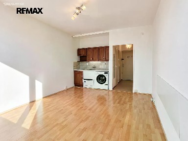 Pronájem bytu 1+kk 23 m²