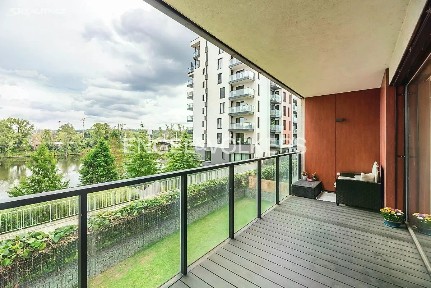 Pronájem bytu 3+kk 104 m²