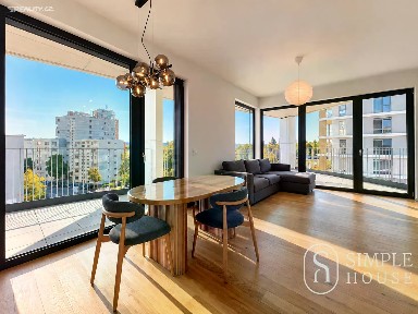 Pronájem bytu 2+kk 66 m²