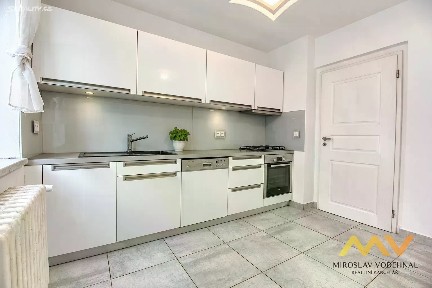 Pronájem bytu 3+1 74 m²