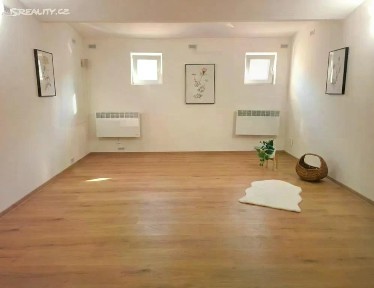 Prodej kanceláře 62 m²
