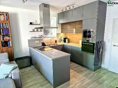 Prodej bytu 4+kk 84 m²
