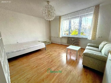Družstevní, Chrást
