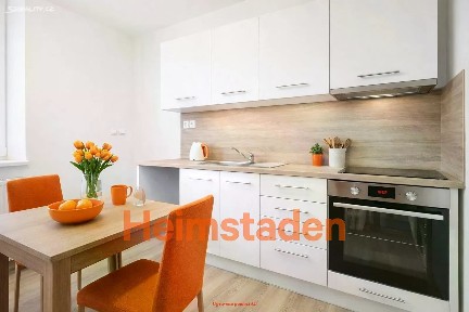 Pronájem bytu 2+1 52 m²