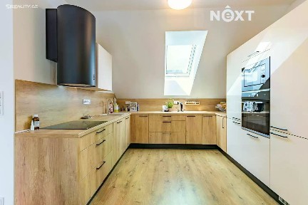 Pronájem bytu 3+kk 76 m²
