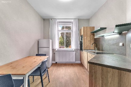 Pronájem bytu 1+kk 37 m²