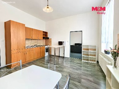 Pronájem bytu 1+1 50 m²