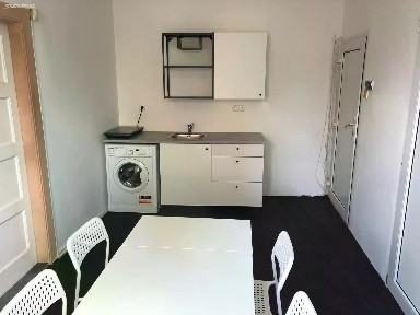 Pronájem bytu pokoje 16 m²