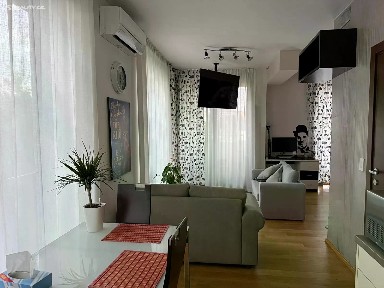 Pronájem bytu 1+kk 37 m²