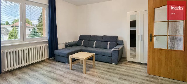 Pronájem bytu 1+1 38 m²