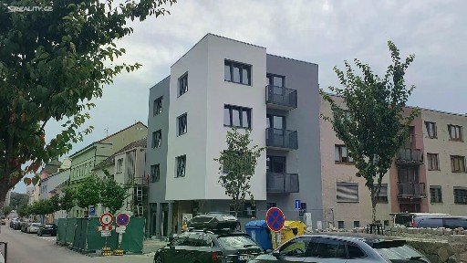 Pronájem bytu 2+kk 44 m²