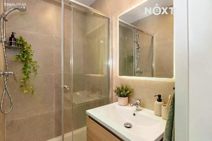 Pronájem bytu 1+kk 28 m²