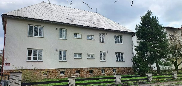 Pronájem bytu 1+kk 33 m²