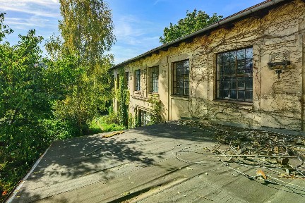 Prodej výrobní haly, prostoru 600 m²