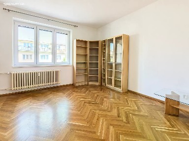 Pronájem bytu 1+kk 30 m²