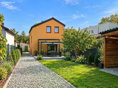 Prodej rodinného domu 135 m², pozemek 599 m²