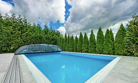 Prodej vily 380 m², pozemek 1111 m²