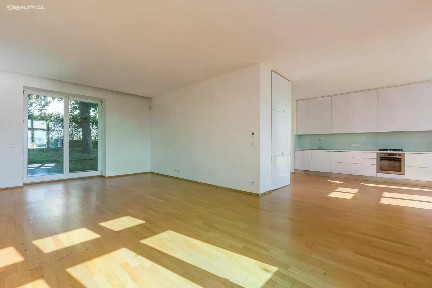 Pod Žvahovem, Praha - Hlubočepy