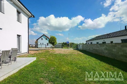Prodej rodinného domu 198 m², pozemek 569 m²