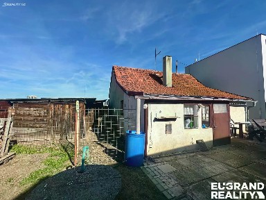 Prodej rodinného domu 50 m², pozemek 231 m²