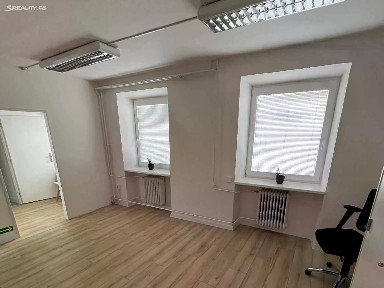 Pronájem kanceláře 32 m²
