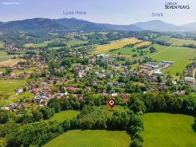 Prodej rodinného domu 300 m², pozemek 9446 m²