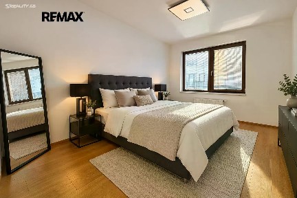 Pronájem bytu 3+kk 82 m²